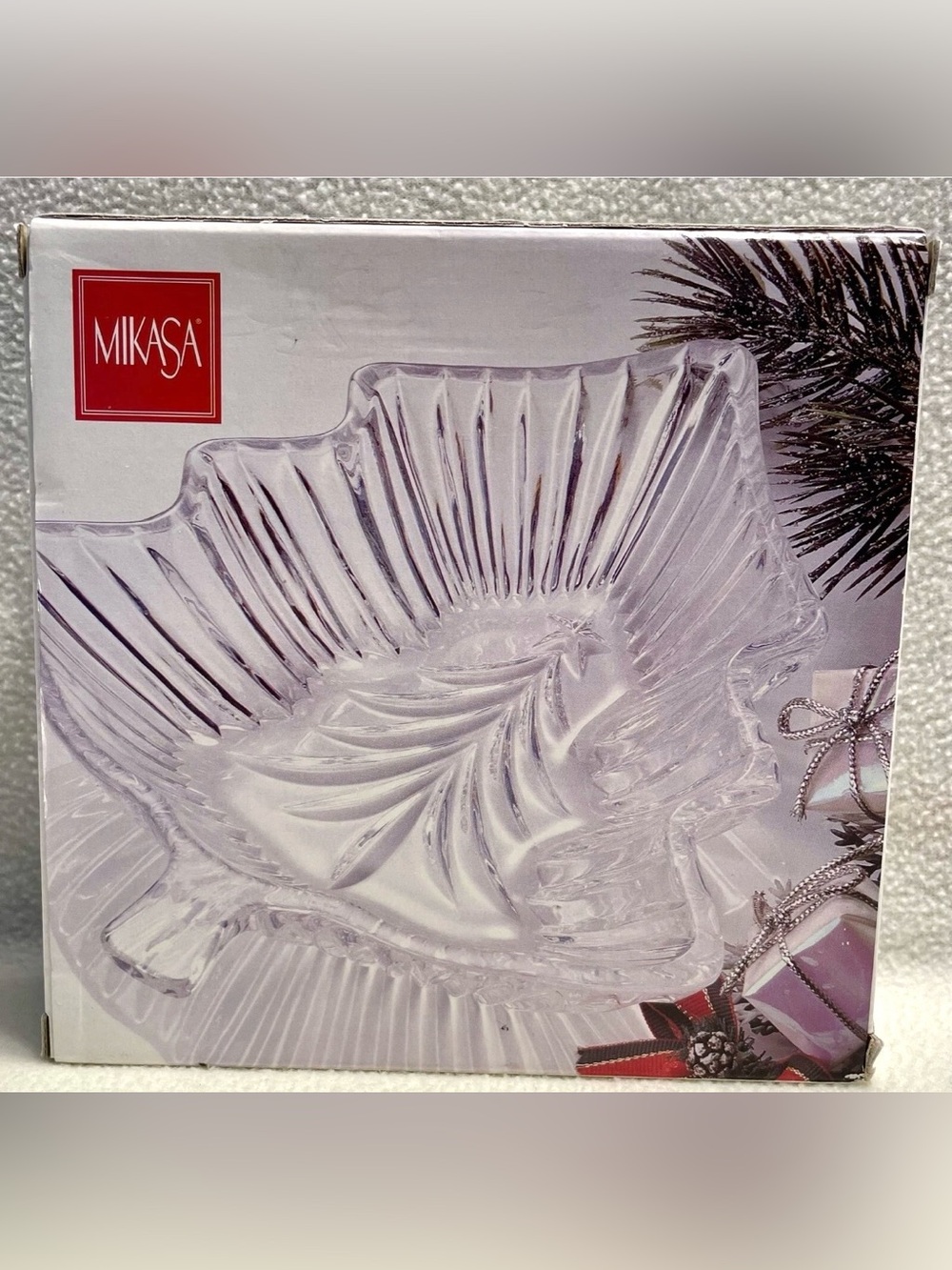 Mikasa Clear Glass Tree-Shaped Serving Bowl